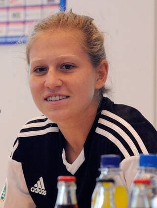26.08.2014, xnrx, Fussball 1.Bundesliga Damen, 1.FFC Frankfurt Pressekonferenz, v.l. Saskia Matheis (1.FFC Frankfurt)