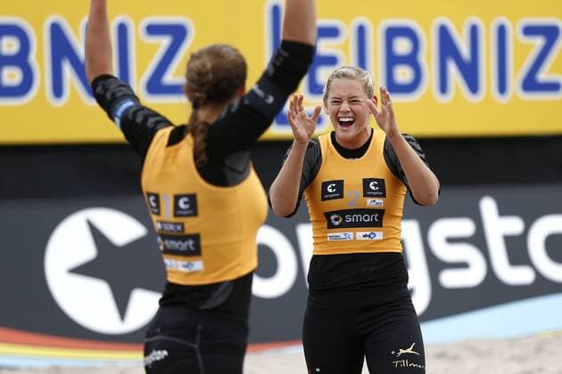 Katharina Schillerwein Cinja Tillmann xHOCHxZWEIx