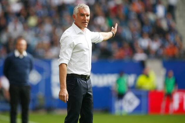 Hamburg, 30. August 2014 - Fußball, 1. Bundesliga 2014 15, Hamburger SV - SC Paderborn 07: Mirko Slomka (Hamburger SV, Trainer) (HINWEIS: VERWENDUNG NUR IN DEUTSCHLAND, ÖSTERREICH, SCHWEIZ UND UNGARN - PUBLICATION IN GERMANY, AUSTRIA, SWITZERLAND AND HUNGARY ONLY!) 
