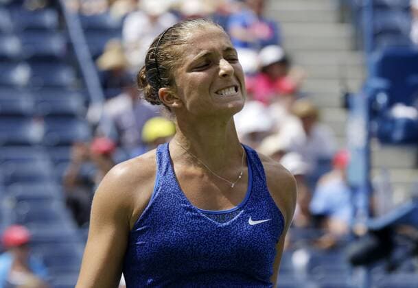 Sara Errani (ITA) verzieht frustriert das Gesicht. US Open 2014, Flushing Meadows, United States.