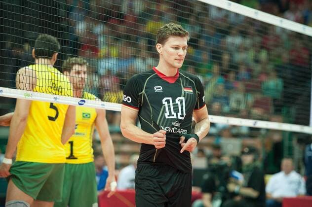 01.09.2014 - Katowice , Spodek, FIVB Men s World Championship , pool B Brazil (yellow) - Germany (black): Lukas Kampa  140901BAR049