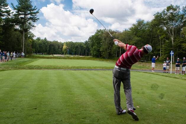September 1, 2014: Zach Johnson teeing off at 4 during the final round of the Deutsche Bank Championship at TPC Boston in Norton, MA. GOLF: SEP 01 PGA Golf Herren - Deutsche Bank Championship - Final Round Icon19086664 EDITORIAL USE ONLY