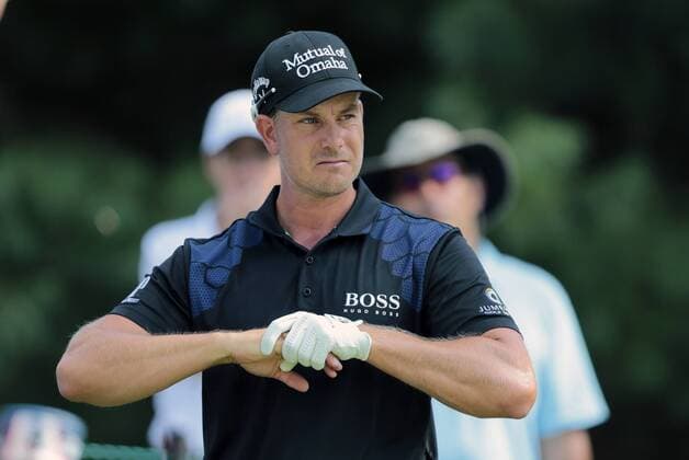 September 1, 2014: Henrik Stenson gets ready to tee off on 6 during the Final Round of the Deutsche Bank Championship at TPC Boston in Norton, MA. GOLF: SEP 01 PGA Golf Herren - Deutsche Bank Championship - Final Round Icon19086646 EDITORIAL USE ONLY