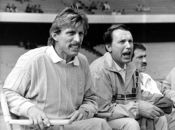 1. FC Köln - VfB Stuttgart: Trainer Christoph Daum (li.) und Co-Trainer Rolf Herings (beide Köln)