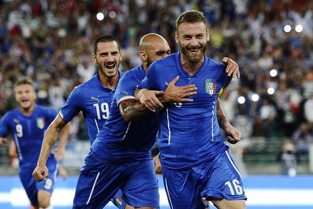Db Bari 04 09 2014 - Freundschaftsspiel Italien vs Niederlande: Torjubel Daniele De Rossi 