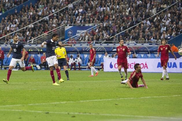 Loic Remy of France scores the opening goal - France vs. Spain - International Friendly - Stade de France - Paris - 04 09 2014 Pic Philip Oldham Sportimage EDITORIAL USE ONLY. No use with unauthorised audio, video, data, fixture lists, club league logos or live services. Online in-match use limited to 120 images, no video emulation. No use in betting, games or single club league player publications.