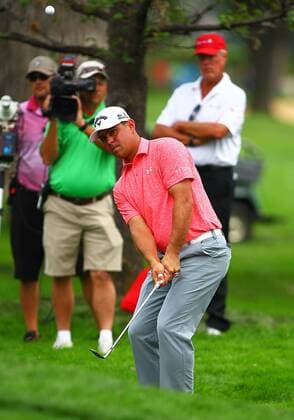 September 04 2014: Gary Woodland chips onto the 1 green during the first round of the BMW Championship PGA Golf Herren Tour at Cherry Hills Country Club in Englewood, CO. GOLF: SEP 04 PGA Golf Herren - BMW Championship - First Round Icon140904060 EDITORIAL USE ONLY