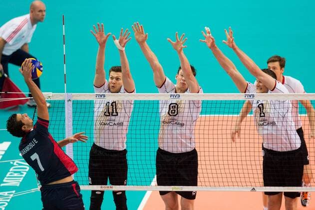 05.09.2014, Spodek, Kattowitz Volleyball, FIVB Volleyball Men s World Championship 2014, Deutschland (GER) vs. Tunesien (TUN) Angriff Elyes Karamosli ( 7 TUN) - Block Dreierblock Lukas Kampa ( 11 GER), Marcus Böhme Boehme ( 8 GER), Christian Fromm ( 1 GER)