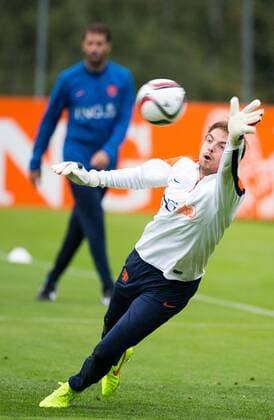 05.09.2014, Sportzentrum, Seefeld, AUT, FS Vorbereitung, Trainingslager, Niederlaendisches Nationalteam, im Bild Tim Krul Netherlands national soccer team goalkeeper Tim Krul during a training session of the national footballteam of Netherlands in preparation for the upcoming EURO 2016 qualifying match against Czech Republic on 09. Spetember 2014 in Prague, at the trainingsground Sportzentrum in Seefeld, Austria on 2014 09 05.  EP_Gro  