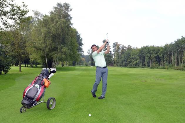 Stiftungs-Trophy Borussia Moenchengladbach --- Golf --- Charity --- 05.09.2014 Karlheinz Pflipsen, privat, beim Golfen, Freisteller, Einzelbild, Aktion
