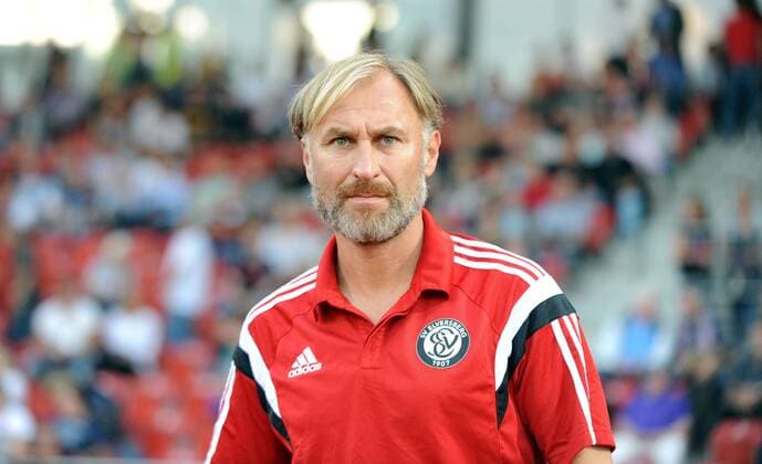 Willi Kronhardt (Trainer SV Elversberg) KSV Hessen Kassel vs SV 07 Elversberg, Fussball, Regionalliga Suedwest, 05.09.2014, EP_rsl