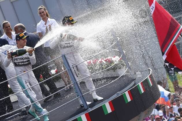 Motorsports: FIA Formula One World Championship 2014, Grand Prix of Italy, 6 Nico Rosberg (GER, Mercedes AMG Petronas F1 Team), 44 Lewis Hamilton (GBR, Mercedes AMG Petronas F1 Team), xHOCHxZWEIx