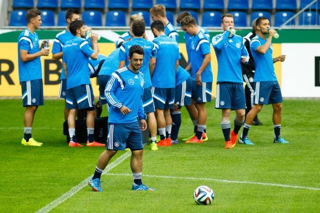 Amin Younes (Deutschland) - Abschlusstraining Deutschland U 21 in der MDCC Arena in Magdeburg - Deutschland, Fußball, Mann, Männer,08.09.2014