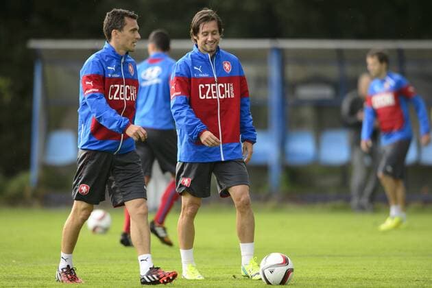 Tomas Rosicky, right, and David Lafata of Czech Republic pictured during the training before the Czech Republic vs Netherlands qualification match for football European Cup, Prague, Czech Republic, September 8, 2014. (CTKxPhoto MichalxKamaryt) CTKPhotoOF201409081346801  kmt 1