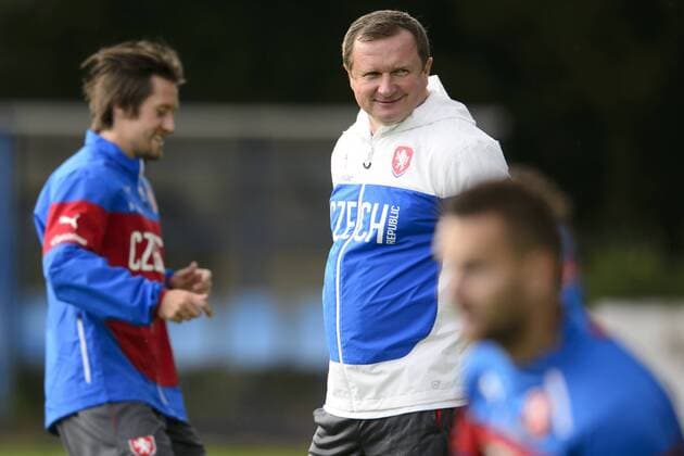 Pavel Vrba, coach of Czech Republic, pictured during the training before the Czech Republic vs Netherlands qualification match for football European Cup, Prague, Czech Republic, September 8, 2014. (CTKxPhoto MichalxKamaryt) CTKPhotoOF201409081347701  kmt 3