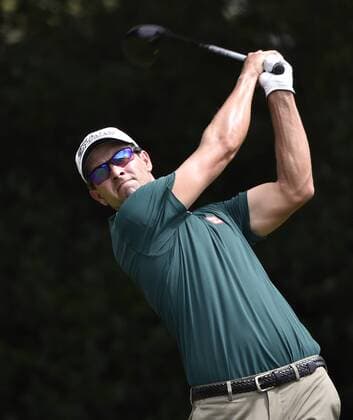 Adam Scott drives No. 3 during the first round of the PGA Golf Herren Tour Championship on September 11, 2014 at East Lake Golf Club in Atlanta. The sport s top players are competing for a chance to win the FedExCup and a $10 million bonus.  AJP2014091111