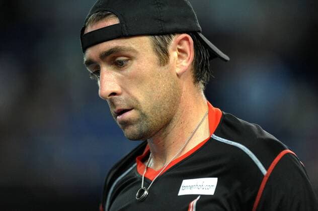 Benjamin Becker (GER), nachdenklich, 1. Runde , 6:7 - 6:7, 15.09.14, Moselle Open, ATP Tennis Herren World Tour, Metz Frankreich, EP_pfz