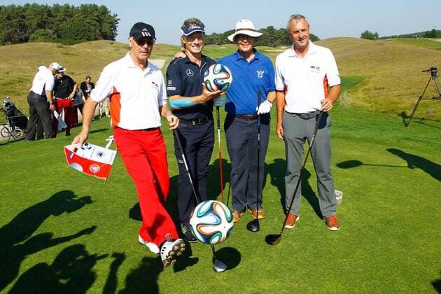 v.li. Franz Beckenbauer (Deutschland),Bernhard Langer (Deutschland),Wijnand Pon (Niederlande),Johan Cruyff (Niederlande) - WINSTONgolf Senior Open 2014 in Vorbeck bei Schwerin - Deutschland, Golf, Mann, Männer,18.09.2014