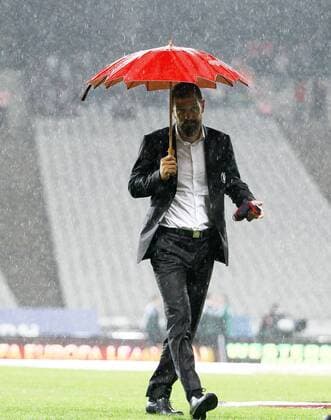 UEFA Europe League group C match between Besiktas and Asteras Tripolis at Olympic Satdium in Istanbul on September 18, 2014. Pictured: Coach Slaven Bilic of Besiktas. 