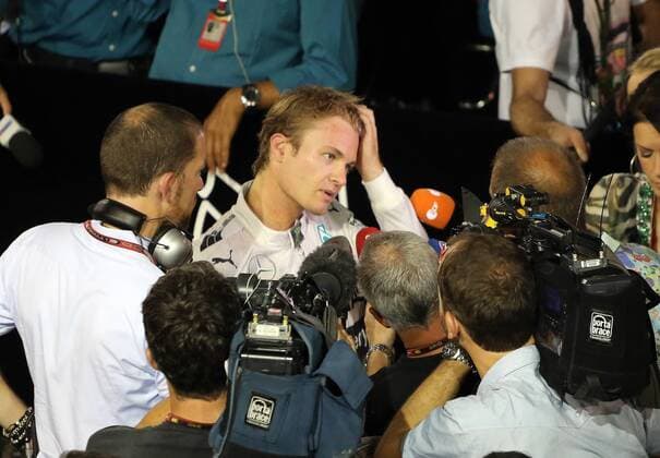 Nico Rosberg; Mercedes Grand Prix, nach Ausfall, formula 1 GP, Singapore, 21.09.2014 Photo:mspb Thomas Melzer Nico Rosberg; nach Ausfall, formula 1 GP, Singapore,