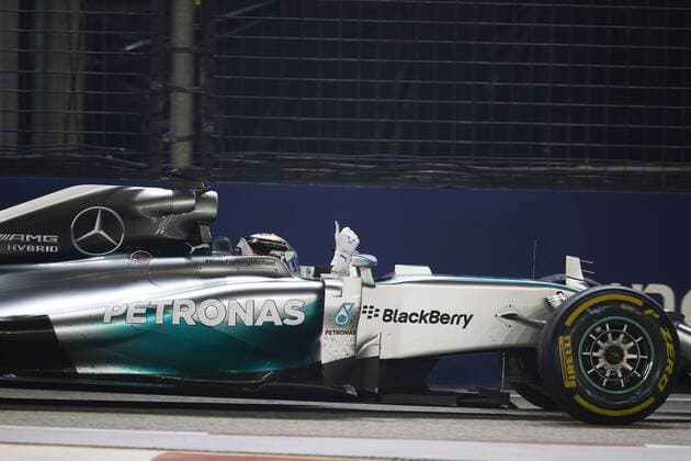 Motorsports: FIA Formula One World Championship 2014, Grand Prix of Singapore, 44 Lewis Hamilton (GBR, Mercedes AMG Petronas F1 Team), xHOCHxZWEIx