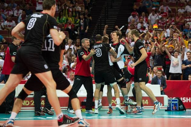 21.09.2014, Spodek, Kattowitz Volleyball, FIVB Volleyball Men s World Championship 2014, Spiel Platz 3 4, Deutschland (GER) vs. Frankreich (FRA) Jubel Deutschland nach dem Satzgewinn