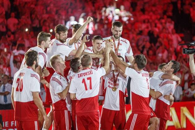 21.09.2014 KATOWICE VOLLEYBALL , FIVB MEN S VOLLEYBALL WORLD CHAMPIONSHIP 2014 , FINALS ROUND ) ( FINAL GAME POLAND ) - celebration Poland  20140921-CSRJ9306