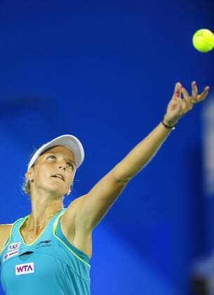 (140924) -- WUHAN, Sept. 24, 2014 -- Karolina Pliskova of Czech Republic serves the ball during the women s singles 3rd round match at the WTA Tennis Damen Wuhan Open tennis tournament in Wuhan, capital of central China s Hubei Province, on Sept. 24, 2014. HaoxTongqian 