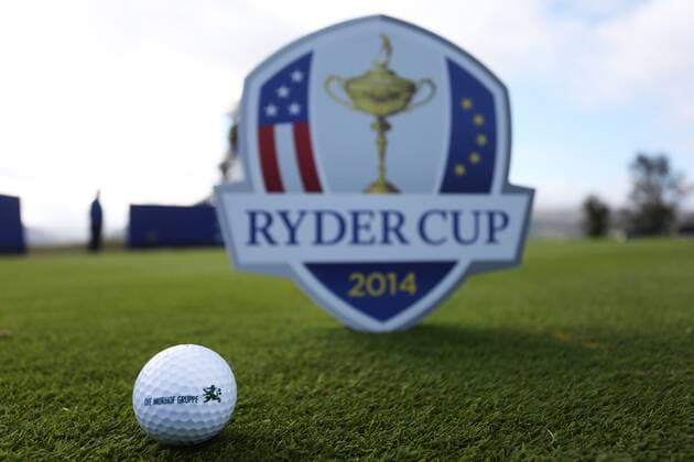 Schottland Fans, Team Europa GOLF - PGA, Ryder Cup 2014 PERTHSHIRE,SCOTLAND,27.SEP.14 - GOLF - PGA Golf Herren Tour, Ryder Cup, Auchterarder Golf Club. Image shows a golf ball. 