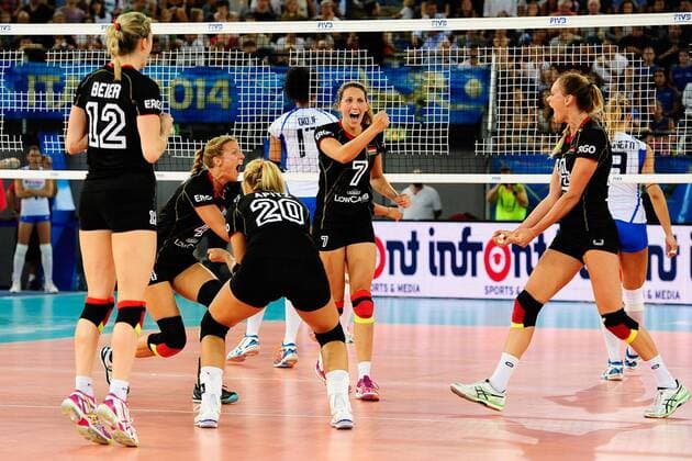 Italia vs Germania Esultanza GER FIVB Volleyball Women s World Championship Italy 2014 Rome 25-09-2014 Palaeur Foto F.Pasquali Insidefoto FabioXPasquali