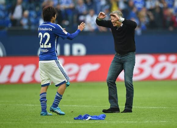 27.09.2014, Fussball, Saison 2014 15, 1. Bundesliga, 6. Spieltag, FC Schalke 04 - Borussia Dortmund 2:1 Jubel Trainer Jens Keller (Schalke 04), re., und Atsuto Uchida (Schalke 04)