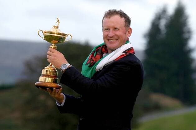 GOLF - PGA, Ryder Cup 2014 PERTHSHIRE,SCOTLAND,28.SEP.14 - GOLF - PGA Golf Herren Tour, Ryder Cup, Auchterarder Golf Club. Image shows Jamie Donaldson (ENG). Keywords: trophy. 