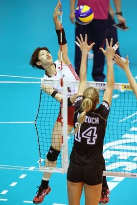 Miyu Nagaoka (JPN), Margareta Kozuch (GER), OCTOBER 2, 2014 - Volleyball : FIVB Volleyball Women s World Championship Second Round Pool E match between Germany 2-3 Japan at PalaTrieste in Trieste, Italy. Noxthirdxpartyxsales  ( yafa002567)