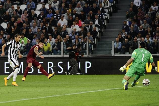 Db Torino 05 10 2014 - campionato di calcio serie A Juventus-Roma foto Daniele Buffa Image Sport nella foto: gol Juan Iturbe 
