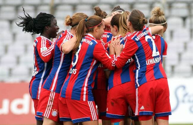 FC Bayern München-Torjubel Frauenfussball 1. BL 05.10.2014 Grünwalderstadion FC Bayern München - MSV Duisburg