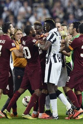 Db Torino 05 10 2014 - Serie A - Juventus Turin vs AS Roma - foto DanielexBuffa Image Sport Pictured: Seydou keita vs Paul Pogba 