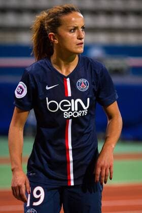Fussball, Division 1 Feminine, Frankreich, Paris Saint-Germain - FCF Juvisy, v.li.: Fatmire Alushi (Paris Saint-Germain) , xsdx