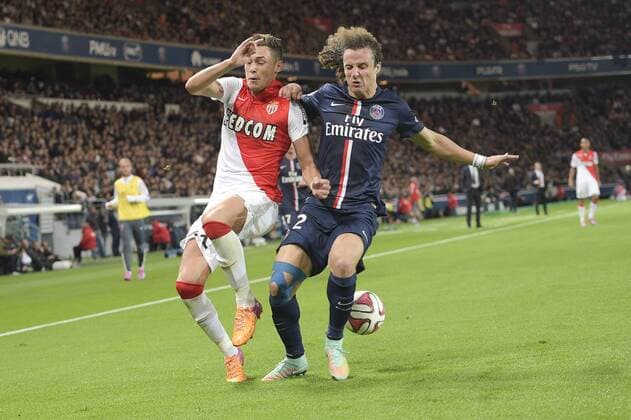 David Luiz (PSG) vs Lucas Ocampos (Monaco) FOOTBALL : PSG vs Monaco - L1 - 05 10 2014 JBAutissier 