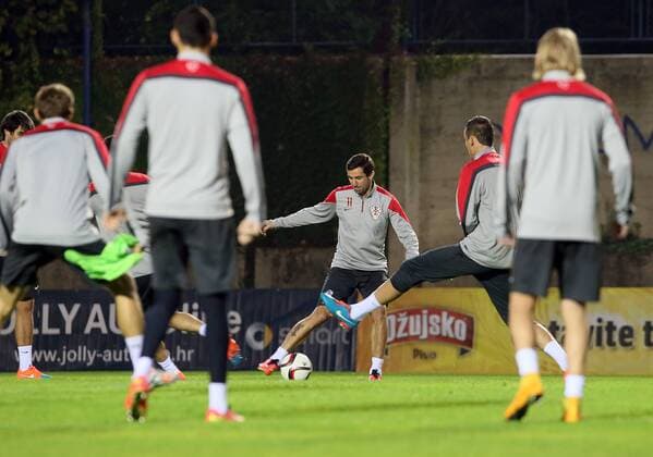 CRO soccer team training - Zagreb, Croatia 06.10.2014., Zagreb, Croatia - Croatian football team held a training session on the playground Hitrec Kacian before their meeting with the national team of Bulgaria. Darijo Srna  JuricaxGaloic PIXSELL
