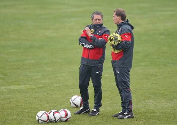 SOCCER - UEFA EURO 2016 quali, MDA vs AUT, preview STEGERSBACH,AUSTRIA,07.OCT.14 - SOCCER - UEFA European Championship 2016, qualification, OEFB international match, Moldova vs Austria, preview, training team AUT. Image shows head coach Marcel Koller and assistant coach Thomas Janeschitz (AUT).  CW3_0048