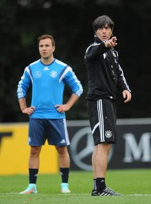 07.10.2014, xfux, Fussball EM Qualifikation, Deutsche Fussball Nationalmannschaft Training in Frankfurt, v.l. Trainer Joachim JOGI Loew (Deutsche Fussball Nationalmannschaft DFB)