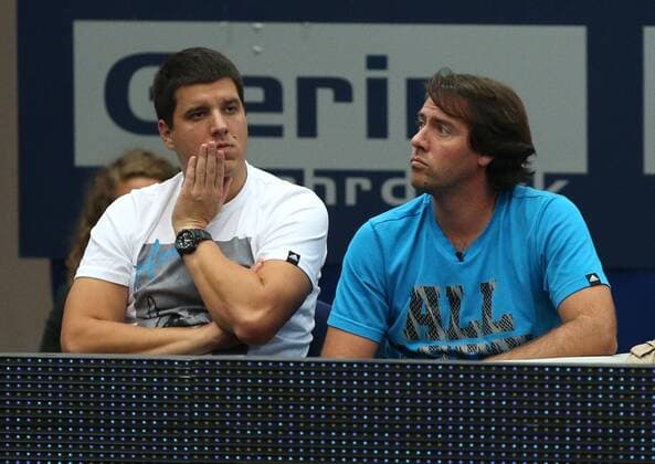 Generali Ladies Linz 2014,WTA Tour, Damen Hallen Tennis Turnier in Linz, Oesterreich,Ana Ivanovic Team in der Spielerloge, L-R. Fitness Trainer Zlatko Novkovic und Trainer Dejan Petrovic,Halbkoerper,Querformat,coach,