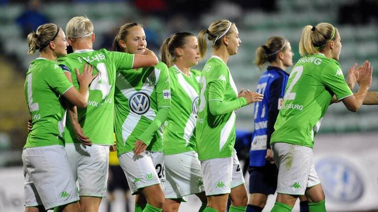 Football UEFA Womens Champions League Round 32 - 1st Leg 08.10.2014 Stabaek IF vs. VfL Wolfsburg 0:1 Wolfsburg Nilla Fischer (4) - Wolfsburg Caroline Graham Hansen (26) - Wolfsburg 