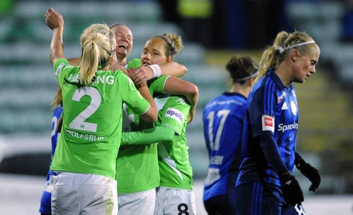 Football UEFA Womens Champions League Round 32 - 1st Leg 08.10.2014 Stabaek IF vs. VfL Wolfsburg 0:1 Solveig Gulbrandsen (88) - Stabaek Luisa Wensing (2) - Wolfsburg Babett Peter (8) - Wolfsburg 