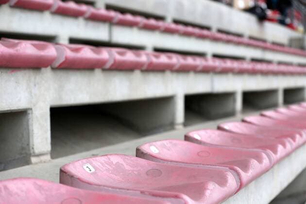 Steigerwaldstadion Erfurt vor dem Umbau 08.10.14, Erfurt, Steigerwaldstadion, GER, 3.Liga, Saison 2014 2015, Stadion vor dem Umbau Übersichten Details Feature im Bild: Sitze Haupttribüne
