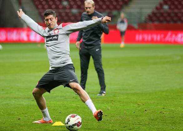 10.10.2014, Warszawa, UEFA EURO qualifier, training, football, Robert Lewandowski (POLAND),  10102014toja319
