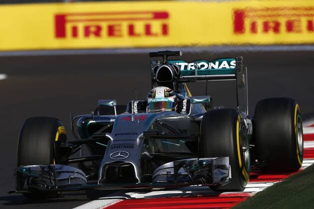 Motorsports: FIA Formula One World Championship 2014, Grand Prix of Russia, 44 Lewis Hamilton (GBR, Mercedes AMG Petronas F1 Team), xHOCHxZWEIx