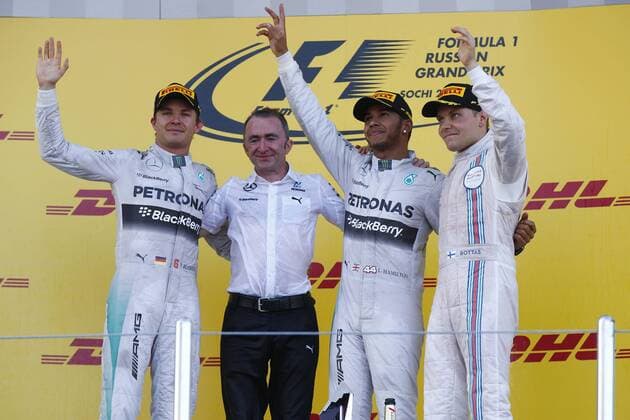 Motorsports: FIA Formula One World Championship 2014, Grand Prix of Russia, 6 Nico Rosberg (GER, Mercedes AMG Petronas F1 Team), Paddy Lowe (GBR, Mercedes AMG Petronas F1 Team), 44 Lewis Hamilton (GBR, Mercedes AMG Petronas F1 Team), 77 Valtteri Bottas (FIN, Williams Martini Racing), xHOCHxZWEIx