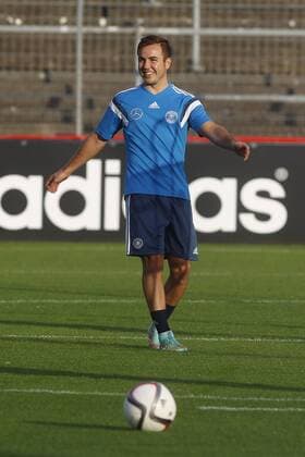 Mario Götze Abschlusstraining bei SW Essen Uhlenkrug in Essen Fussball Nationalmannschaft 13.10.2014 , Fussball, , EP_FSA