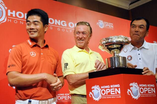 (From left) Chinese golf player Liang Wenchong, Spanish golf player Miguel Angel Jimenez and Chinese golf player Zhang Lianwei pose with the champion trophy at a press conference for the 2014 the Hong Kong Open in Hong Kong, China, 14 October 2014. Defending champion Miguel Angel Jimenez is hoping to continue his special relationship with the Hong Kong Open this week (from 16 October to 19 October 2014) as he looks to become the only player in history to win the event five times having taken the title in 2004, 2007, 2012 and last year. Speaking alongside China¡¯s two greatest golfers, Zhang Lianwei and Liang Wen-chong, at a press conference to officially launch the Hong Kong Open, Jimenez declared his intention to break his own record as The European Tour¡¯s oldest winner. Miguel Angel Jimenez hopes to win five times at Hong Kong Open  20141014_10505